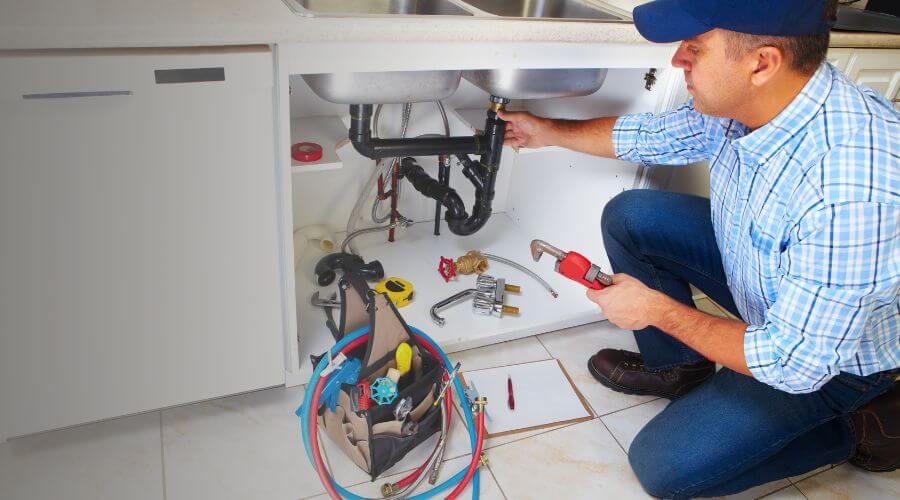 Local annual plumbing maintenance in Alplaus, NY
